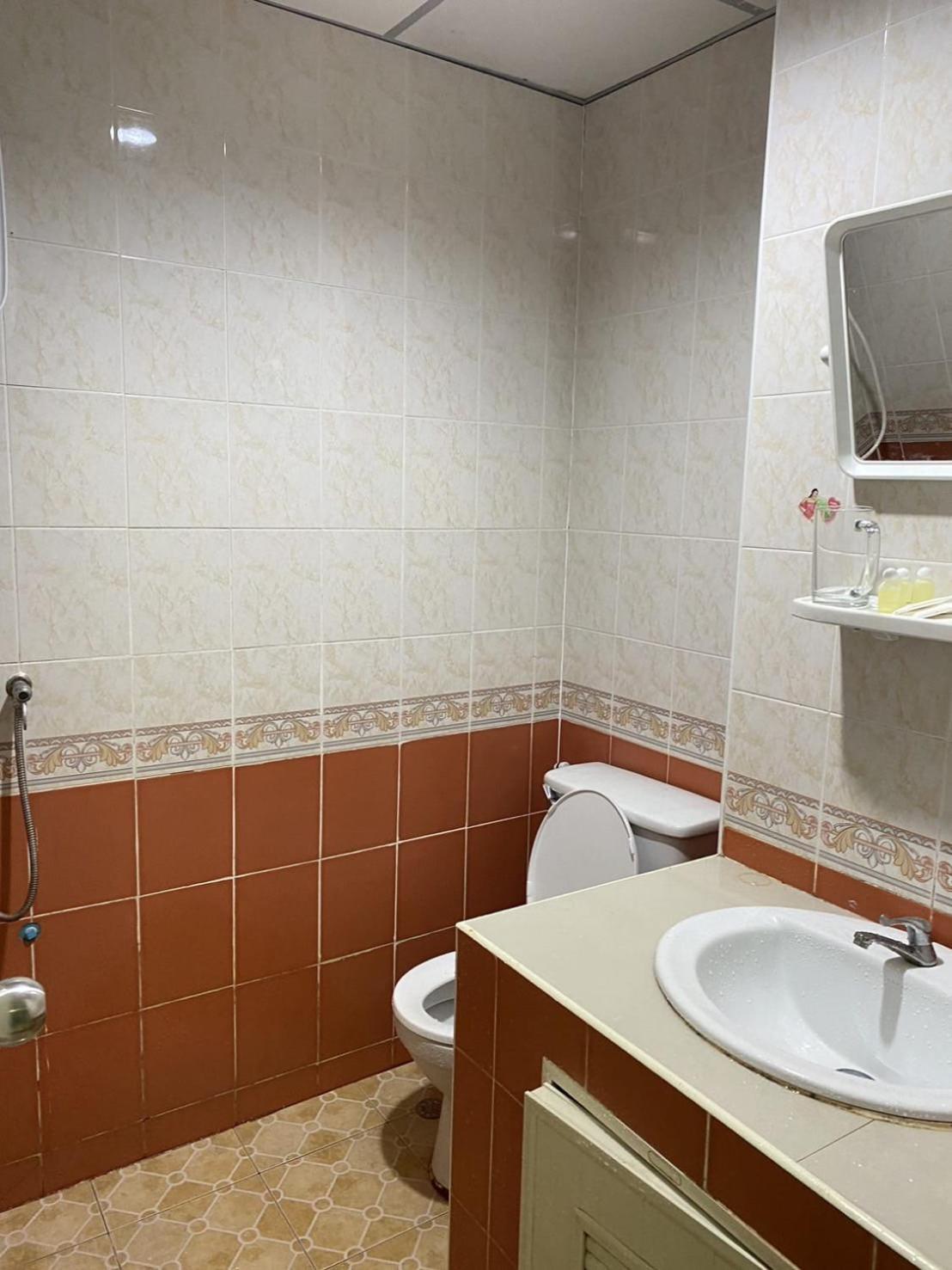 Budget Inn Pattaya Exteriör bild