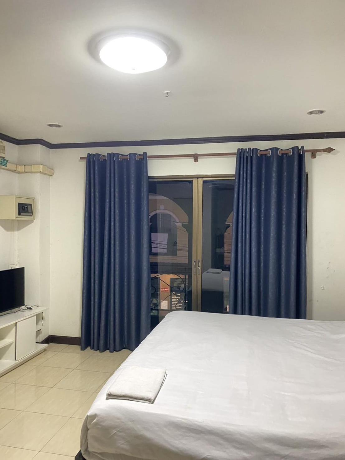 Budget Inn Pattaya Exteriör bild