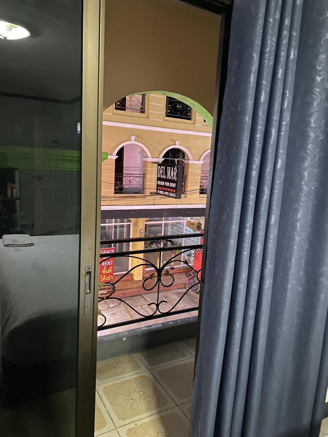 Budget Inn Pattaya Exteriör bild
